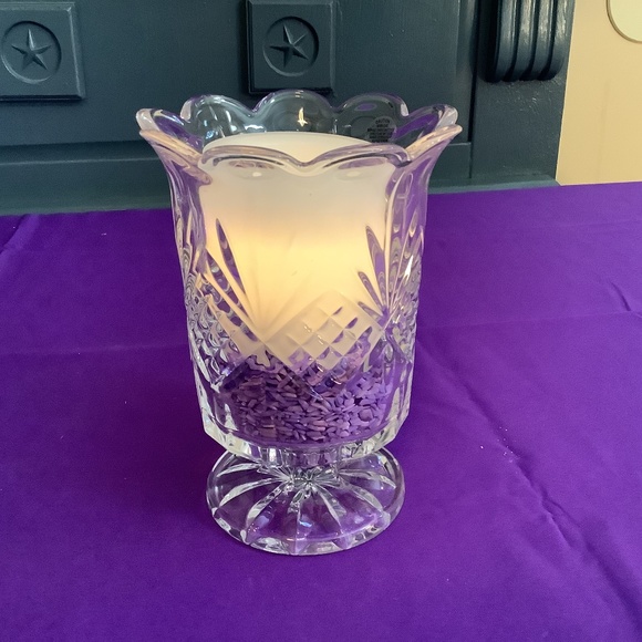 One Dublin Collection Crystal Hurricane Votive /Pillar Candle Holder - Picture 1 of 3